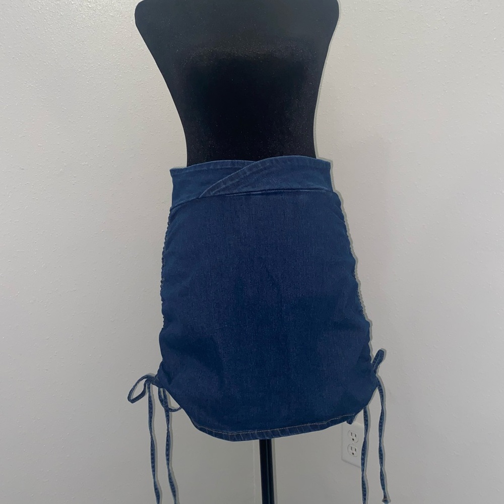 SHEIN Blue Denim Skirt